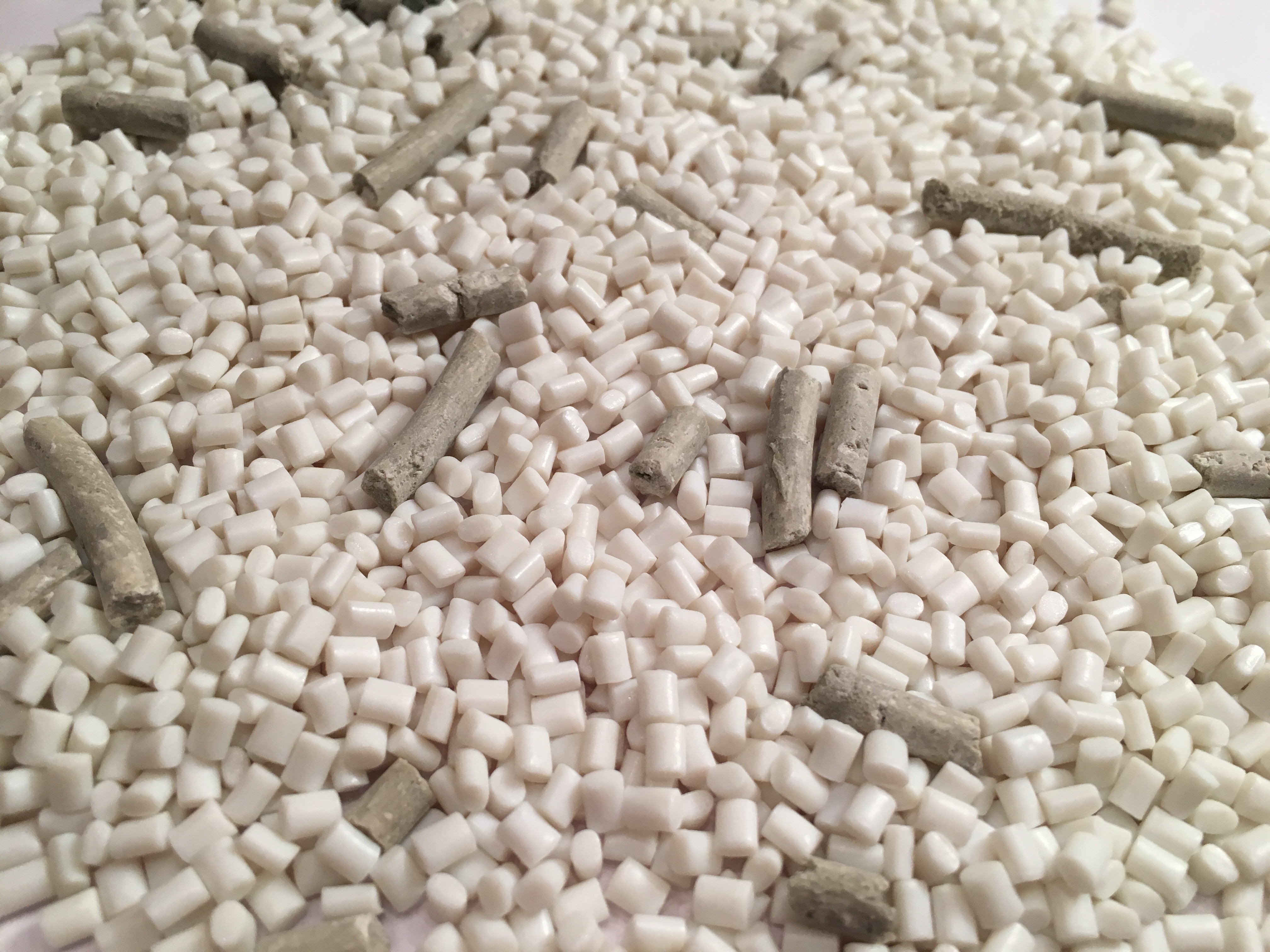 Компаунд для очистки шнека и головки Ultra Plast PO-E-CS (готовая смесь ...